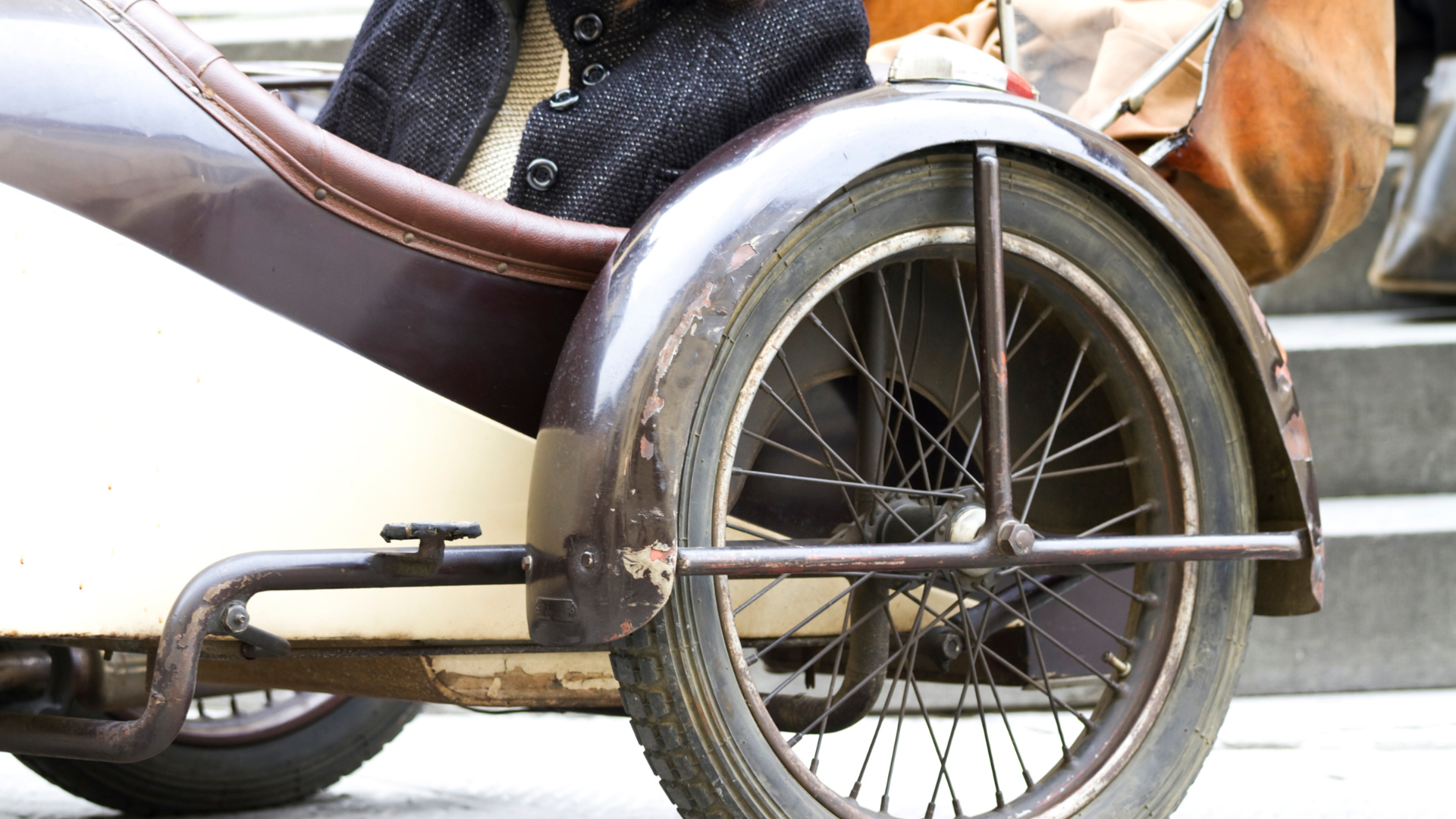 Balade en Side Car à Tours 